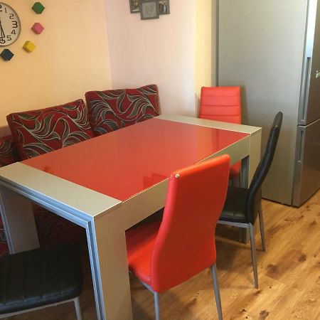 Apartament Antonia Apartment Tirgu Ocna Bagian luar foto