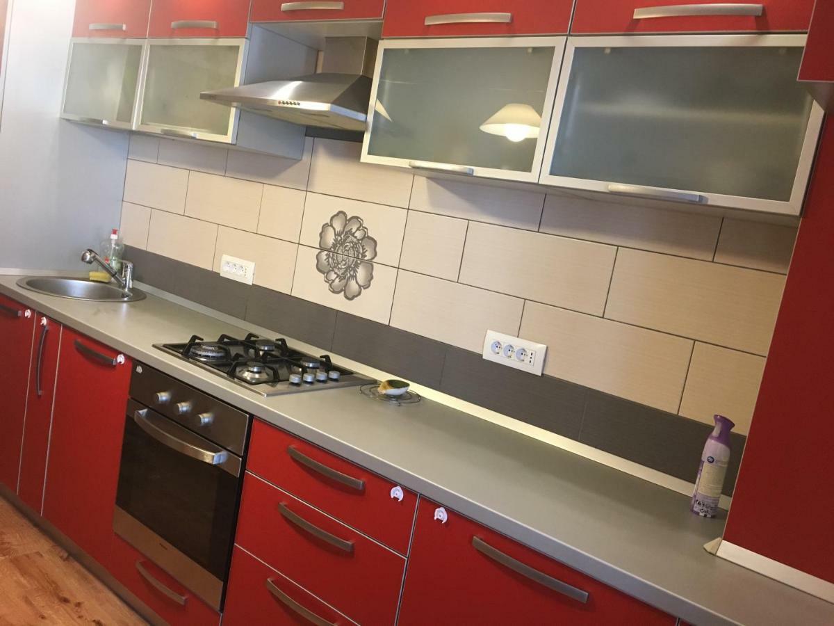 Apartament Antonia Apartment Tirgu Ocna Bagian luar foto