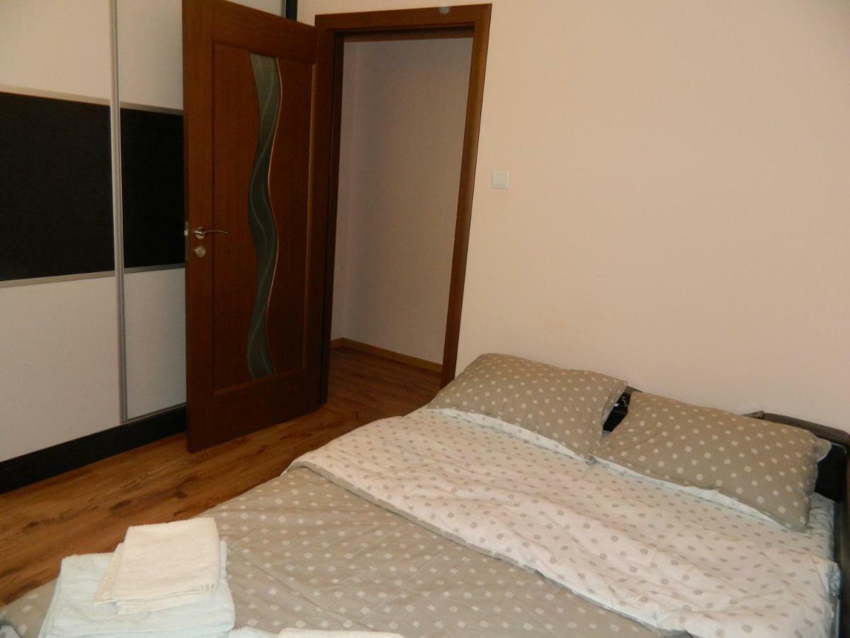 Apartament Antonia Apartment Tirgu Ocna Bagian luar foto