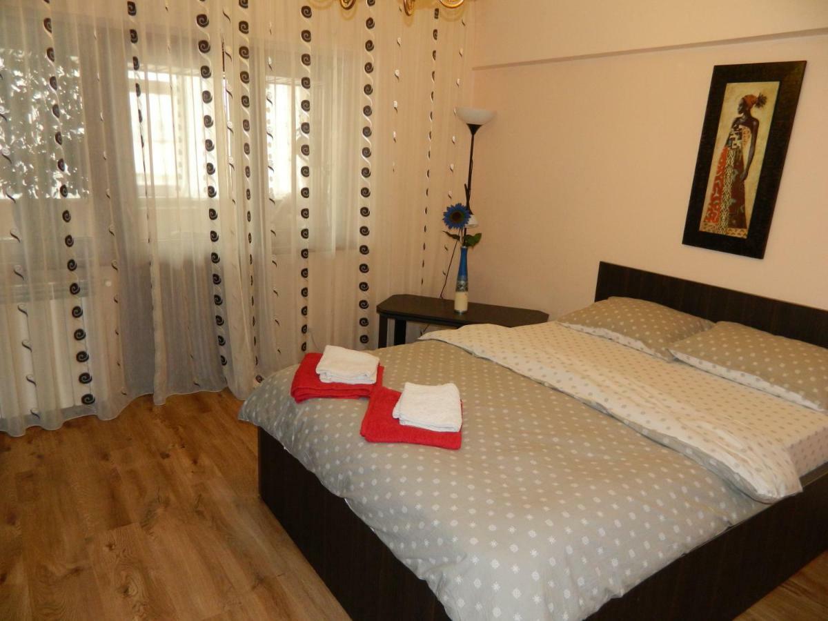Apartament Antonia Apartment Tirgu Ocna Bagian luar foto